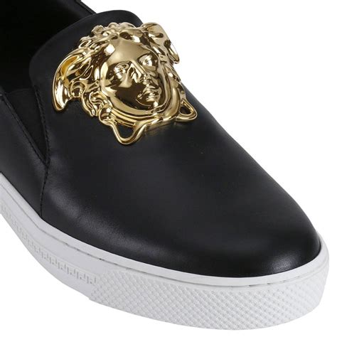 versace men's shoes on clearance.